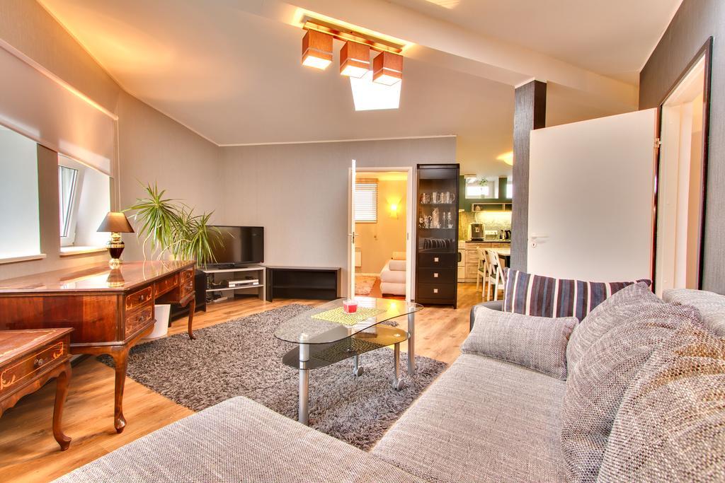 Toompuiestee Penthouse With Sauna Reval Esterno foto